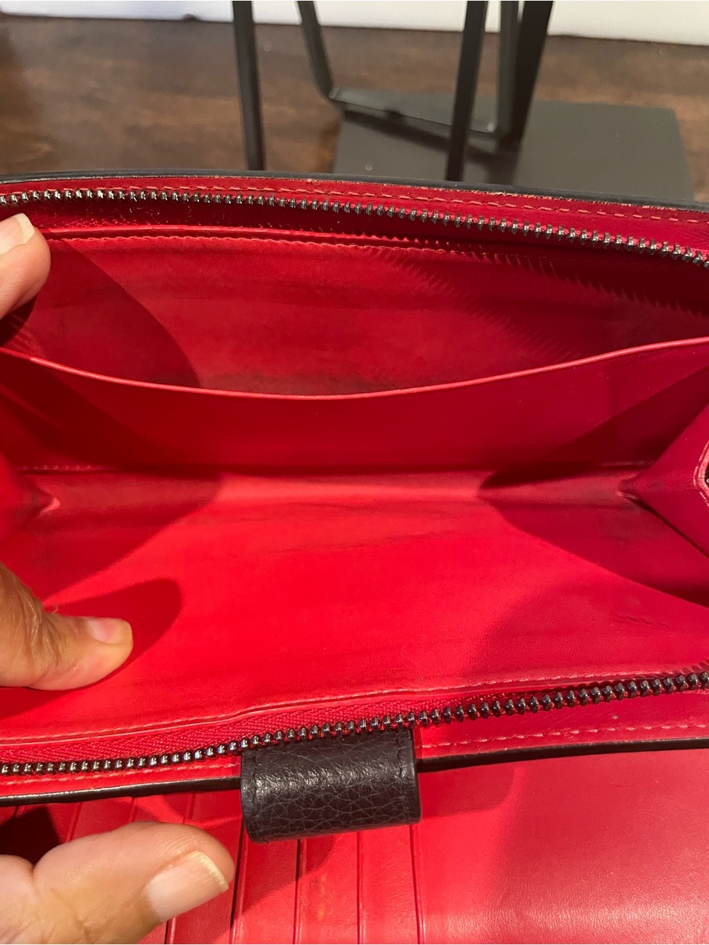 Christian Louboutin Paloma Black & Red Leather Wallet with Red Accent - Picture 7 of 11